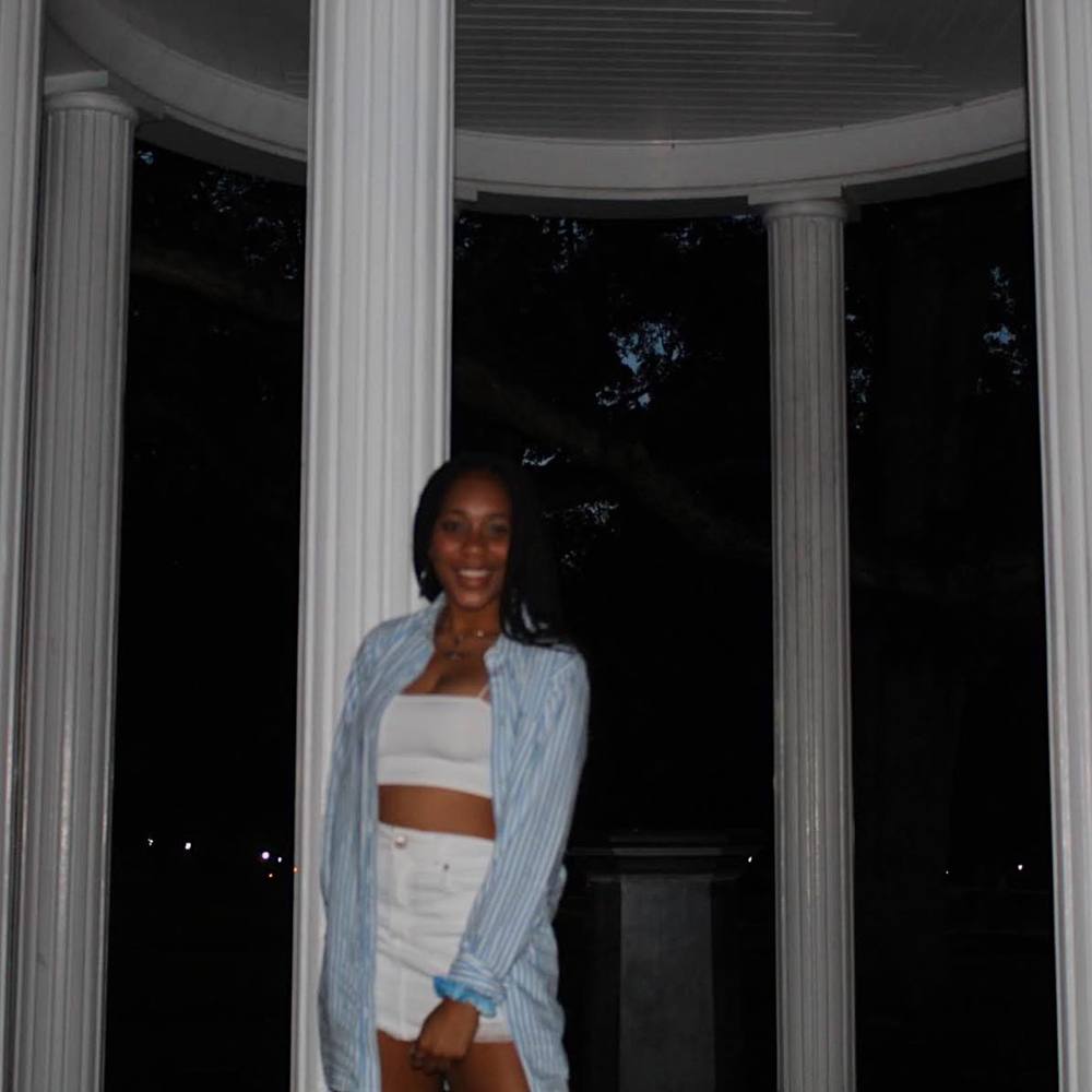 Meet your Posher, Chavon